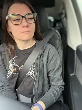 Snapshot of LadyLena1 chatting on 10/30/25, 06:08 LadyLena1 online show from 10/30/25, 06:08