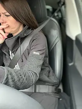 Snapshot of LadyLena1 chatting on 11/15/25, 06:48 LadyLena1 online show from 11/15/25, 06:48