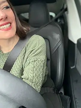 Snapshot of LadyLena1 chatting on 11/26/25, 07:04 LadyLena1 online show from 11/26/25, 07:04