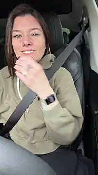 LadyLena1 online show from 04/22/26, 05:14