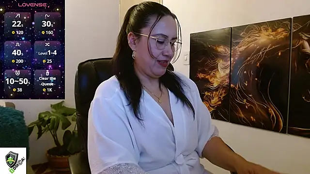 amalia brunette online show from 09/08/25, 07:57