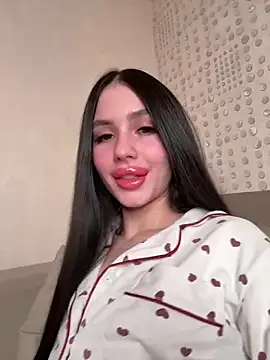 SofiaLaLight online show from 03/25/26, 06:36