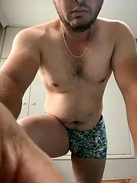 Snapshot of Soylu95 chatting on 11/07/25, 06:24 Soylu95 online show from 11/07/25, 06:24