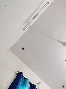 ZIMMY25 online show from 11/01/25, 08:49