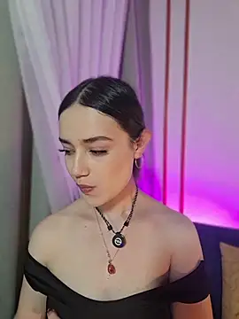 Snapshot of Kate_Amaretto_ chatting on 07/19/26, 01:53 Kate Amaretto online show from 07/19/26, 01:53