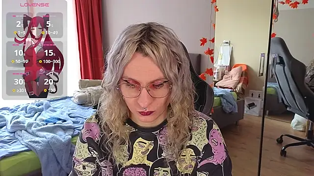 Lori Myaf online show from 09/17/25, 02:52