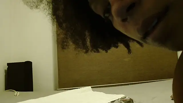 ROXYNL online show from 01/13/25, 10:24