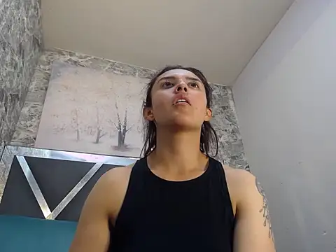 AngelaLinaresx69 online show from 05/19/26, 06:36