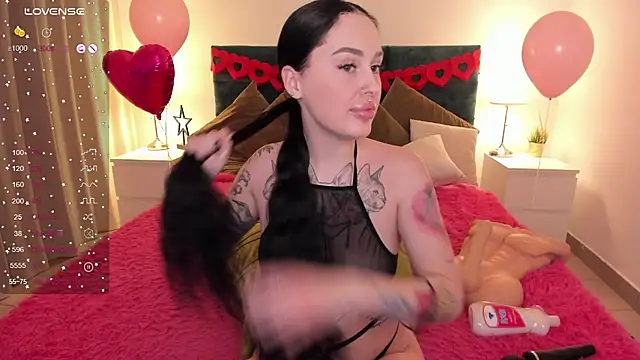 Snapshot of missAngellina chatting on 02/25/25, 05:08 missAngellina online show from 02/25/25, 05:08