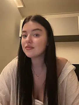 Snapshot of Angela_Fosterr chatting on 10/02/25, 04:36 Angela Fosterr online show from 10/02/25, 04:36