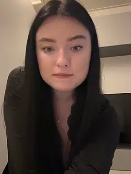 Snapshot of Angela_Fosterr chatting on 10/17/25, 04:20 Angela Fosterr online show from 10/17/25, 04:20