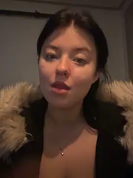 Snapshot of Angela_Fosterr chatting on 11/01/25, 02:41 Angela Fosterr online show from 11/01/25, 02:41