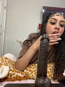 Snapshot of badbaby187 chatting on 10/06/25, 07:44 badbaby187 online show from 10/06/25, 07:44