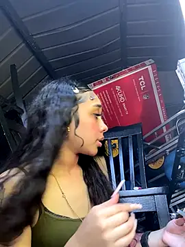 Snapshot of badbaby187 chatting on 10/11/25, 07:12 badbaby187 online show from 10/11/25, 07:12