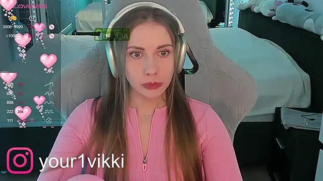 Snapshot of Vikki_Cheese chatting on 12/06/24, 10:30 Vikki Cheese online show from 12/06/24, 10:30