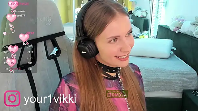 Snapshot of Vikki_Cheese chatting on 01/24/25, 11:12 Vikki Cheese online show from 01/24/25, 11:12