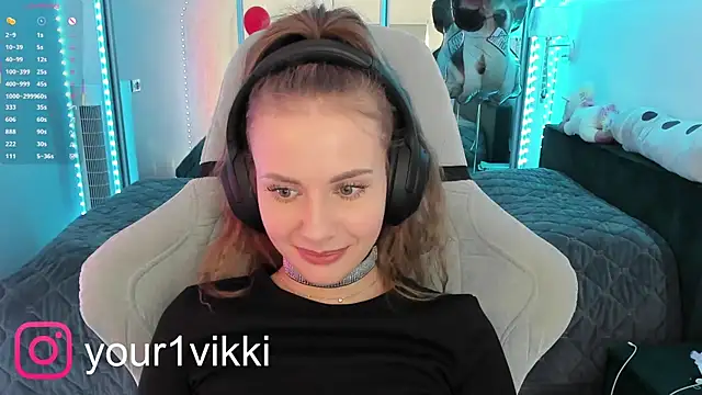 Snapshot of Vikki_Cheese chatting on 02/28/25, 12:09 Vikki Cheese online show from 02/28/25, 12:09