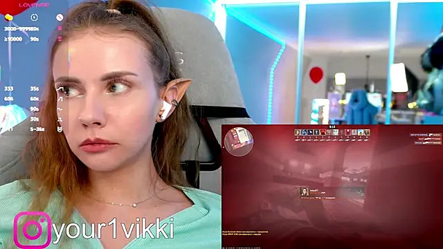 Snapshot of Vikki_Cheese chatting on 03/17/25, 04:40 Vikki Cheese online show from 03/17/25, 04:40