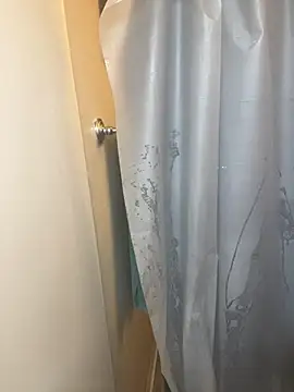 demonslayerr999 online show from 02/07/25, 04:46