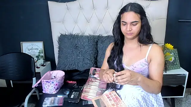 Andrys  online show from 02/17/25, 01:21