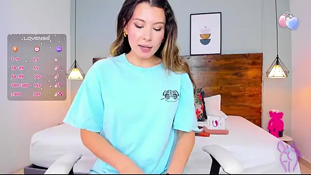 amara falcon online show from 01/17/25, 02:07