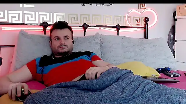 erotico69xxx online show from 09/16/25, 12:17