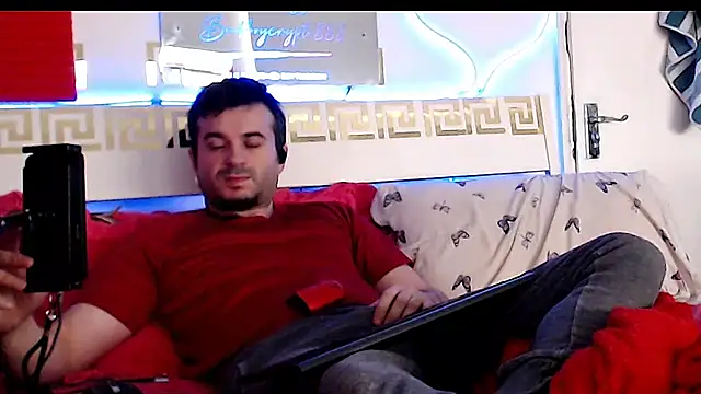 erotico69xxx online show from 11/18/25, 11:03