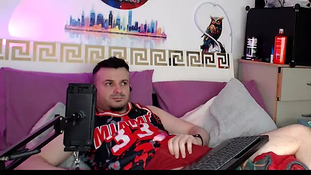 Snapshot of erotico69xxx chatting on 04/21/26, 11:49 erotico69xxx online show from 04/21/26, 11:49