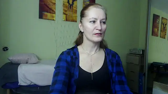 AmellyGrand online show from 02/05/25, 03:52