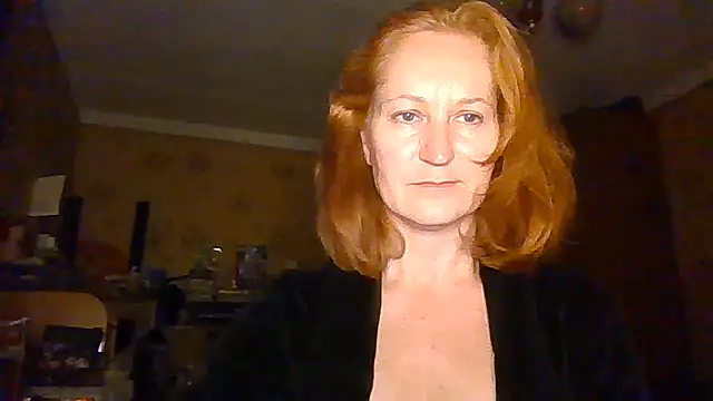 Snapshot of AmellyGrand chatting on 05/27/26, 10:29 AmellyGrand online show from 05/27/26, 10:29