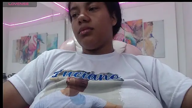 alegriamartinez online show from 10/31/25, 07:37