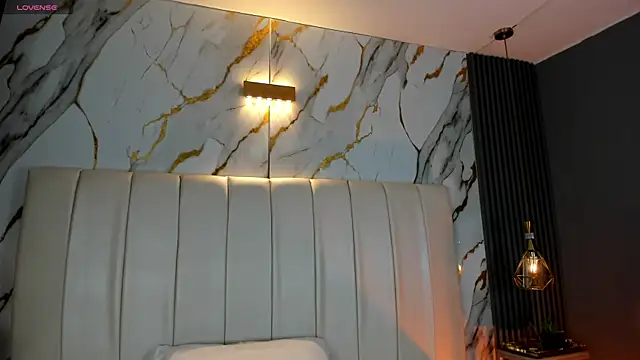 SaraRiley online show from 03/24/26, 10:37