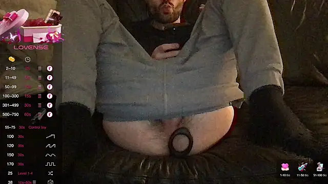 Snapshot of athenphysics chatting on 12/05/24, 07:06 athenphysics online show from 12/05/24, 07:06