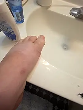 Snapshot of virgieblanca chatting on 11/16/25, 08:20 virgieblanca online show from 11/16/25, 08:20