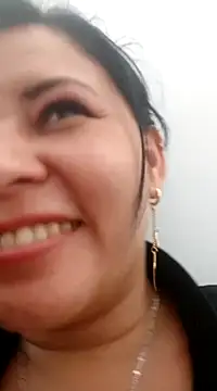 Snapshot of natacha_wolf chatting on 03/13/25, 08:32 natacha wolf online show from 03/13/25, 08:32