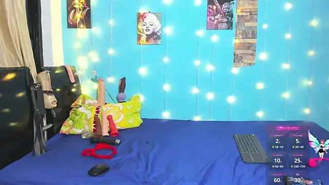 Snapshot of natacha_wolf chatting on 03/21/25, 11:34 natacha wolf online show from 03/21/25, 11:34