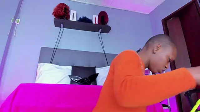 Snapshot of Coco_Kiss chatting on 01/13/26, 07:08 Coco Kiss online show from 01/13/26, 07:08