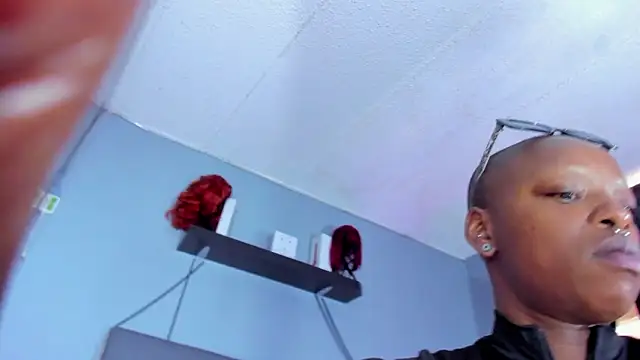 Snapshot of Coco_Kiss chatting on 02/25/26, 07:12 Coco Kiss online show from 02/25/26, 07:12