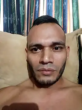Snapshot of Walther90 chatting on 03/11/25, 11:44 Walther90 online show from 03/11/25, 11:44