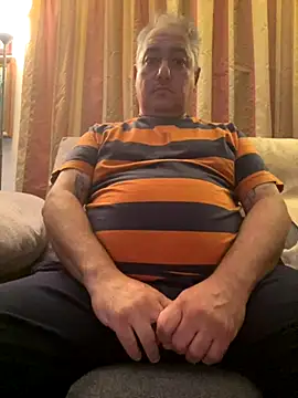 Russirayu online show from 11/16/25, 11:21