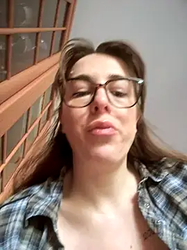 MommmyYummy online show from 10/24/25, 07:27