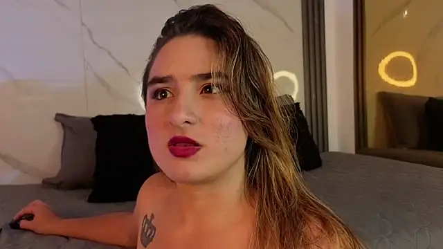 CandyQueenGold online show from 03/24/26, 06:57