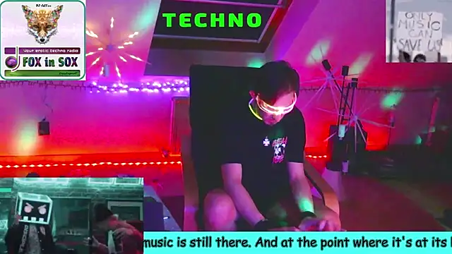 Snapshot of RevilO1180 chatting on 02/25/26, 08:07 RevilO1180 online show from 02/25/26, 08:07