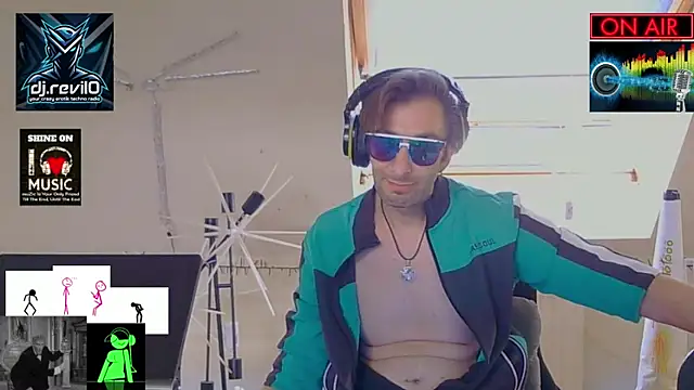 RevilO1180 online show from 04/18/26, 11:14