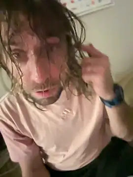 Snapshot of 4kUsh2Fashion0 chatting on 12/24/24, 07:49 4kUsh2Fashion0 online show from 12/24/24, 07:49