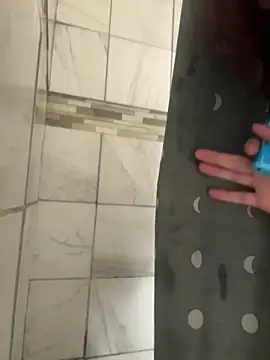 Snapshot of 4kUsh2Fashion0 chatting on 02/15/25, 03:20 4kUsh2Fashion0 online show from 02/15/25, 03:20