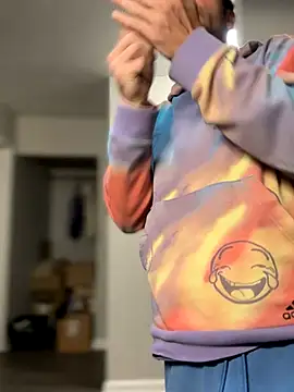 Snapshot of 4kUsh2Fashion0 chatting on 10/20/25, 02:39 4kUsh2Fashion0 online show from 10/20/25, 02:39