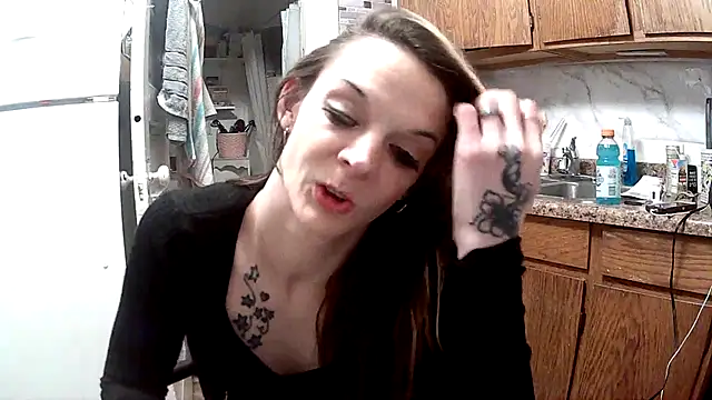 Snapshot of dangereyez0010 chatting on 03/02/26, 02:36 dangereyez0010 online show from 03/02/26, 02:36