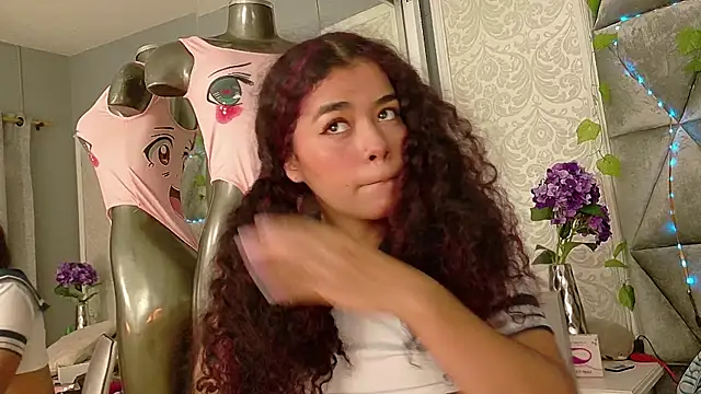 Angela lovee online show from 09/27/25, 12:54