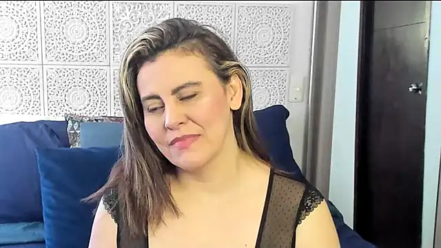 V monse online show from 02/01/25, 04:44